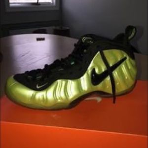 “Electric Green” Foamposite